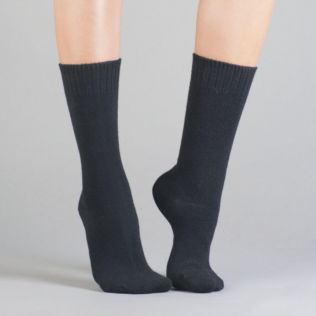 iLux Betulle Ultimate Cashmere Ankle Socks